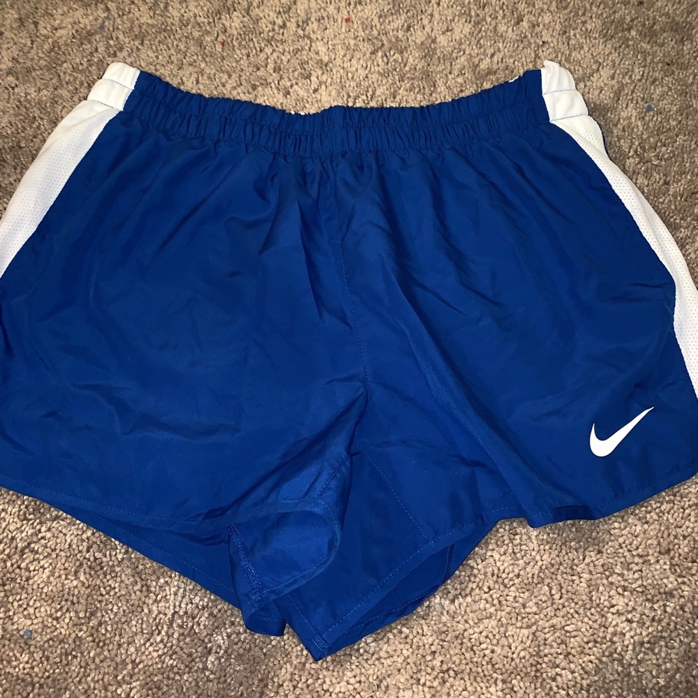 Women’s running shorts Nike